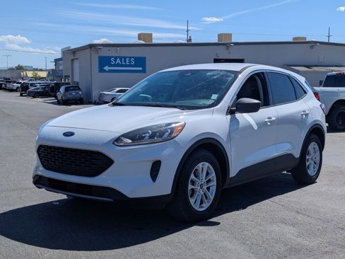 Used 2022 Ford Escape SE FWD image 9