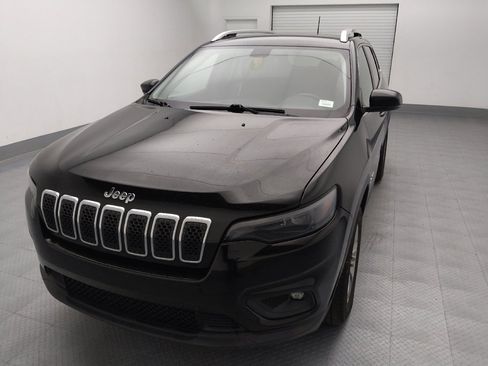 Used 2019 Jeep Cherokee Latitude Plus w/ Cold Weather Group image 15