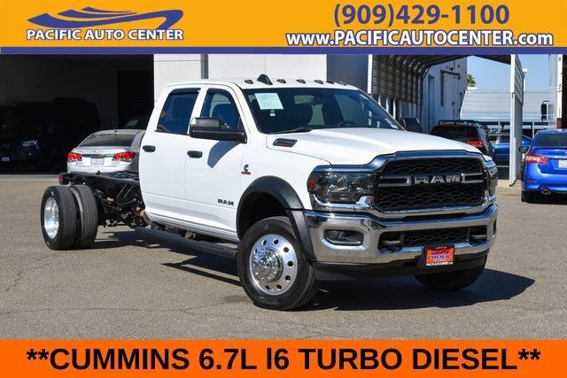 Used 2022 RAM 5500 Tradesman w/ Chrome Appearance Group RWD image 1