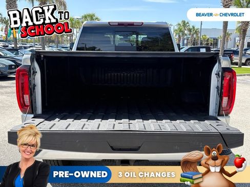Used 2022 GMC Sierra 2500 Denali AWD/4WD image 11