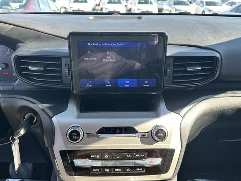 Used 2021 Ford Explorer 2WD image 24