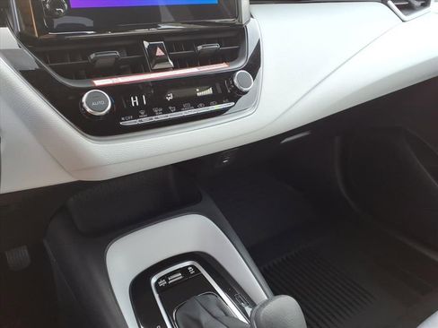 Certified 2026 Toyota Corolla SE image 21