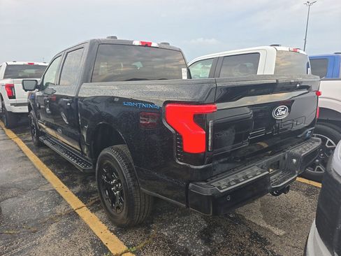 Used 2025 Ford F150 Lightning XLT AWD/4WD image 3
