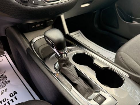 Used 2024 Chevrolet Malibu LT w/ Midnight Edition image 21