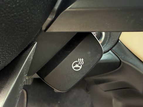 Used 2025 Subaru Legacy Limited AWD/4WD image 14