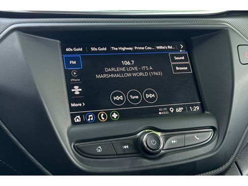 Used 2023 Chevrolet TrailBlazer LT image 19