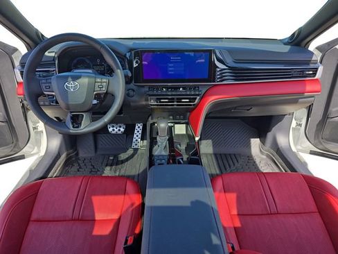 Used 2025 Toyota Camry XSE w/ Premium Plus Package image 9
