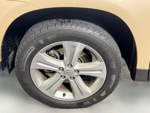 Used 2013 Toyota Highlander Limited image 13