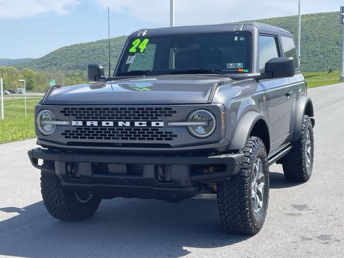 Used 2024 Ford Bronco Badlands AWD/4WD image 8