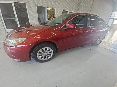 Used 2016 Toyota Camry LE