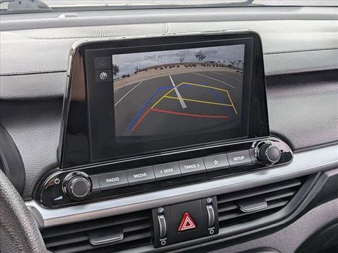 Used 2023 Kia Forte LXS image 13