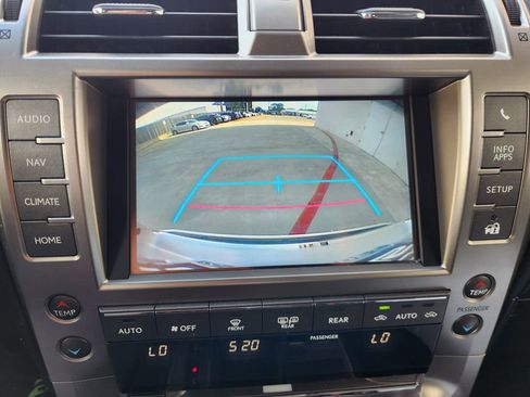 Used 2017 Lexus GX 460 Premium AWD/4WD image 17