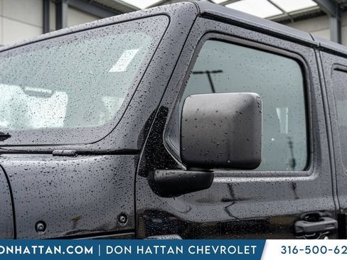 Used 2021 Jeep Gladiator Mojave w/ Cold Weather Group AWD/4WD image 32