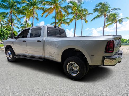 New 2026 RAM 3500 Tradesman AWD/4WD image 5