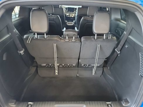 New 2027 Chrysler Pacifica Select AWD/4WD image 16