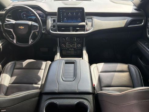 Used 2023 Chevrolet Tahoe Premier AWD/4WD image 15