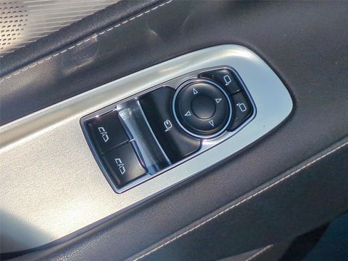 Used 2024 Chevrolet Corvette Stingray Preferred Cpe w/ Z51 Performance Package RWD image 19