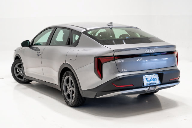 Used 2025 Kia K4 FWD image 32