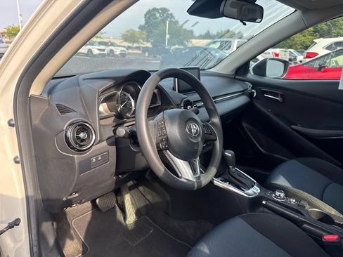Used 2017 Toyota Yaris iA FWD image 8