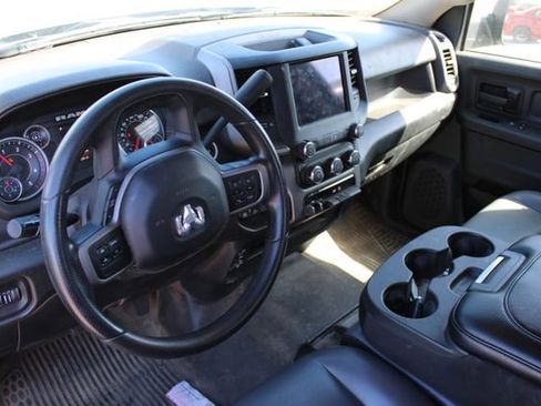 Used 2020 RAM 2500 Tradesman w/ Chrome Appearance Group AWD/4WD image 2