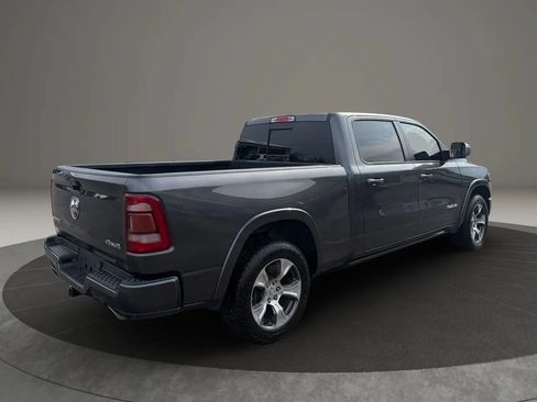 Used 2019 RAM 1500 Laramie AWD/4WD image 5