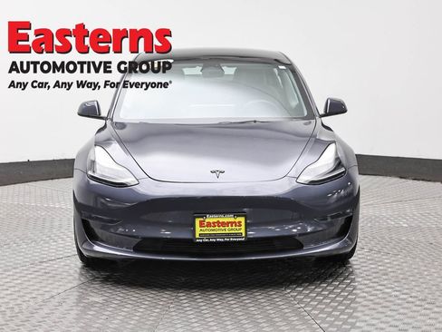 Used 2023 Tesla Model 3 Standard Range RWD image 2