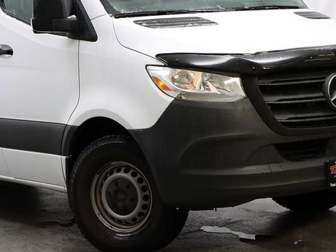 Used 2020 Mercedes-Benz Sprinter 2500 image 3