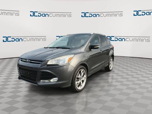 Used 2016 Ford Escape Titanium AWD/4WD image 4