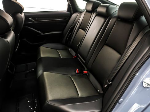 Used 2022 Honda Accord Sport image 8