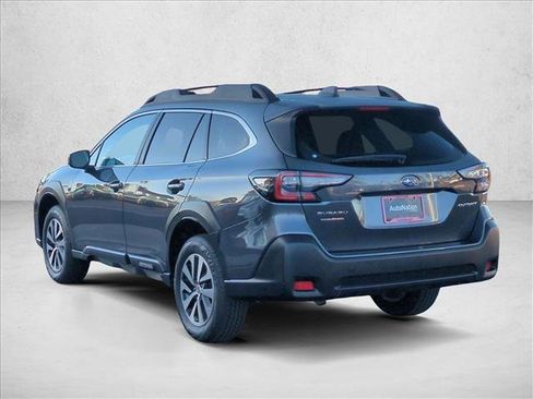 Certified 2025 Subaru Outback Premium image 8