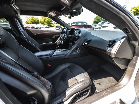 Used 2016 Chevrolet Corvette Z06 w/ 3LZ Preferred Equipment Group RWD image 30
