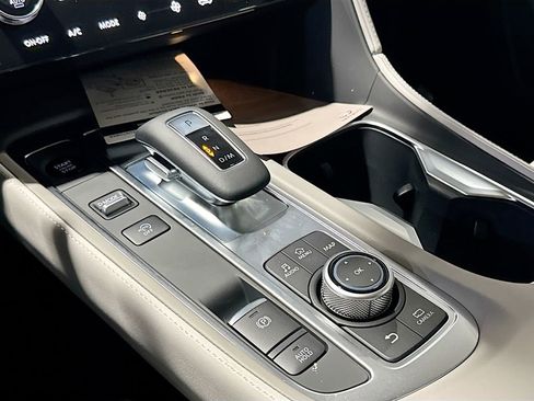 Used 2026 INFINITI QX60 Luxe w/ Cargo Package image 18