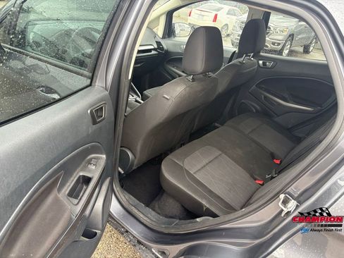 Used 2020 Ford EcoSport SE w/ SE Convenience Package image 24