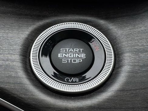 Used 2021 Jeep Grand Cherokee L Limited image 20