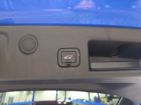 Used 2024 Chevrolet Equinox LT AWD/4WD image 15