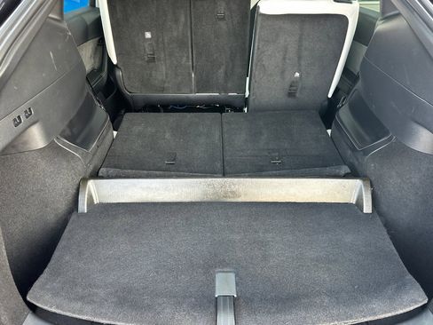 Used 2025 Tesla Model Y Long Range image 18