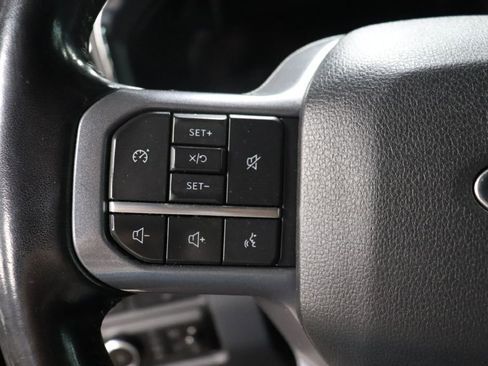 Used 2023 Ford F250 Lariat image 27