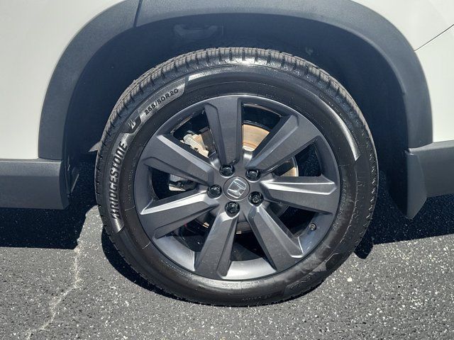 Used 2023 Honda Pilot Sport image 29