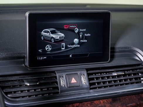 Used 2020 Audi Q5 2.0T Premium image 22