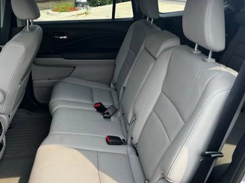 Used 2020 Honda Pilot EX-L image 12