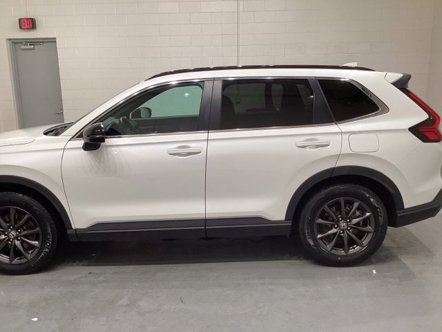 Used 2025 Honda CR-V Sport image 4