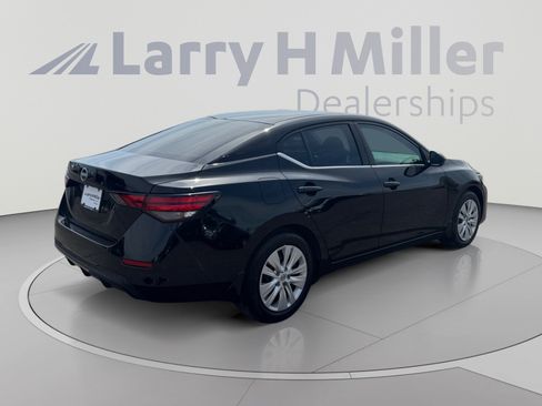 Used 2024 Nissan Sentra S FWD image 5