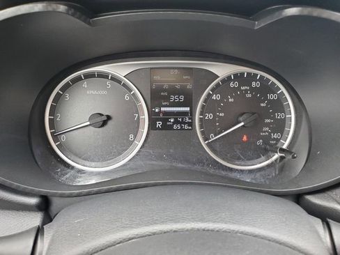 Certified 2025 Nissan Versa S w/ Trunk Package FWD image 28
