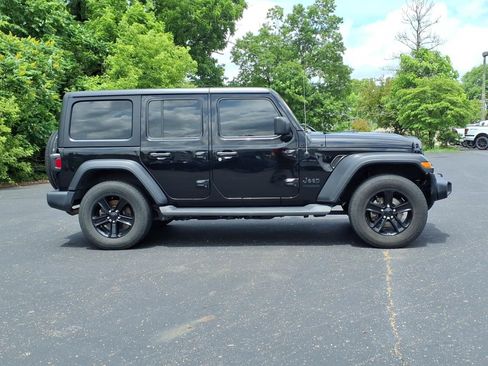 Used 2020 Jeep Wrangler Unlimited Sport AWD/4WD image 12