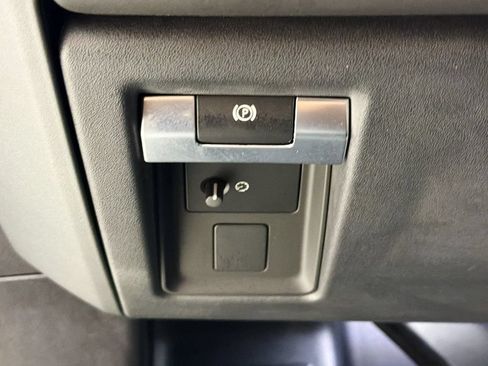 Used 2026 Land Rover Defender 110 S AWD/4WD image 10
