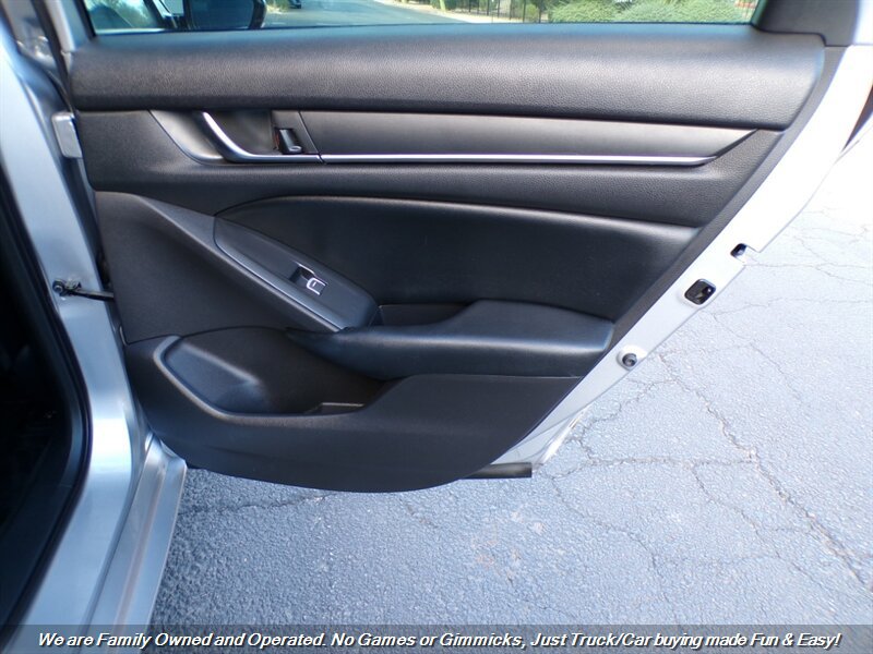 Used 2018 Honda Accord Sport image 24