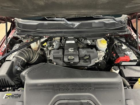 Used 2019 RAM 2500 Laramie AWD/4WD image 39