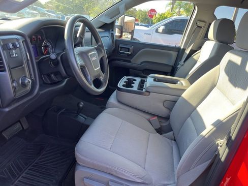 Used 2016 GMC Sierra 2500 4x4 Crew Cab w/ Sierra Convenience Package image 4