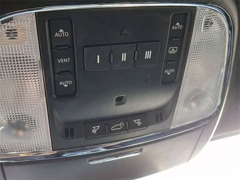 Used 2021 Jeep Grand Cherokee Limited w/ Quick Order Package 2GK 80th image 28