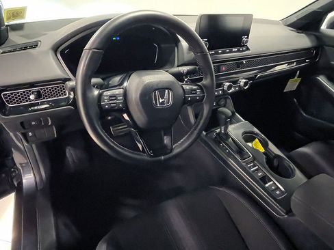 Used 2025 Honda Civic Sport image 20